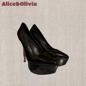Alice+Olivia women patent heels, size 6